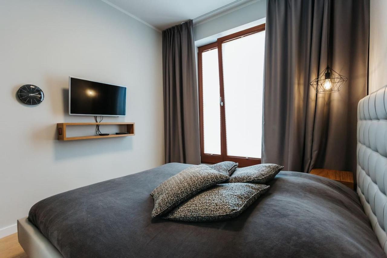 Appartamento Harmonica Old Town With Free Parking Cracovia Esterno foto